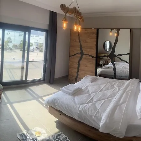 Central Suite Apartman *