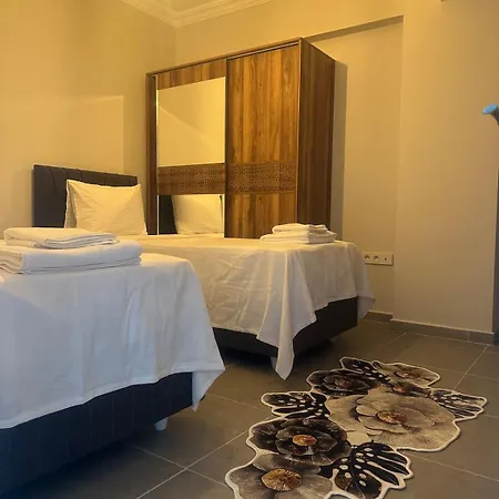 Central Suite דירה *